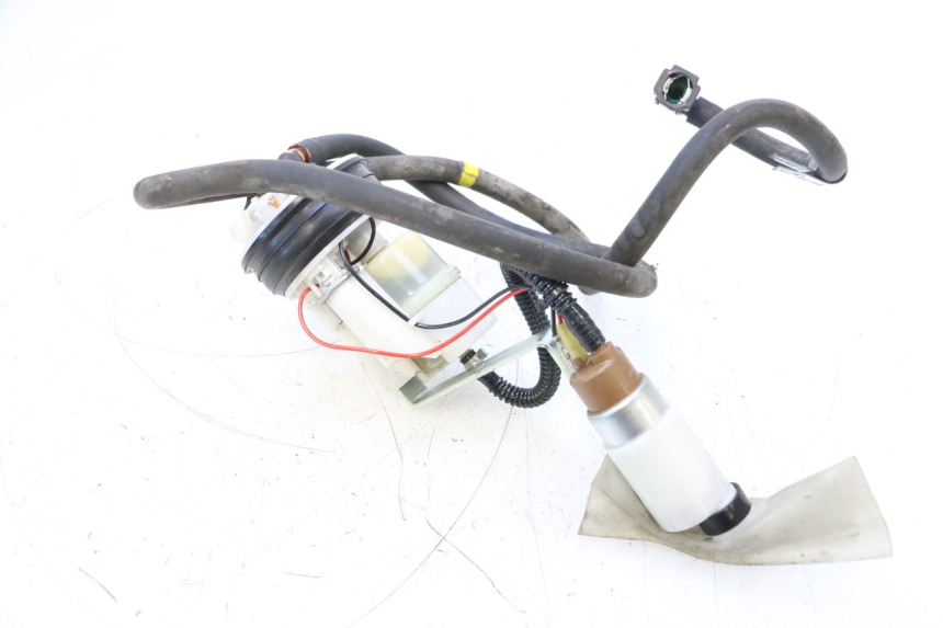 photo de KRAFTSTOFFPUMPE PIAGGIO MP3 RL 250 (2006 - 2010) - Oberflächenzustand und Material