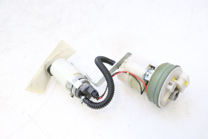 photo de BENZINPUMPE PIAGGIO MP3 500 (2016 - 2018) - Charakteristische Merkmale