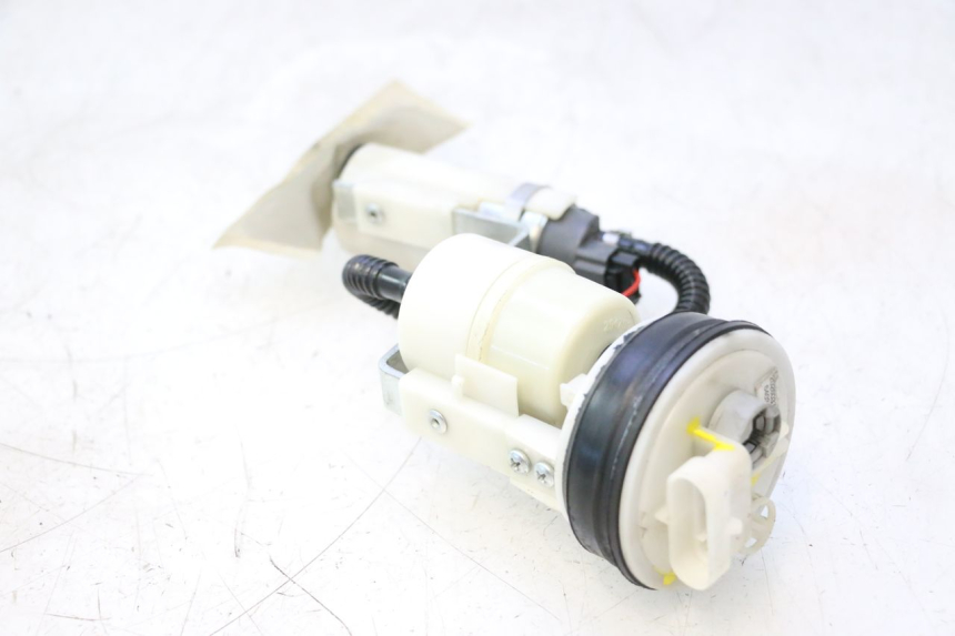 photo de KRAFTSTOFFPUMPE PIAGGIO MP3 500 (2011 - 2015) - Fokus auf die Struktur