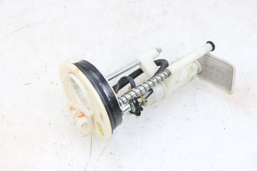 photo de KRAFTSTOFFPUMPE YAMAHA NEOS NEO'S 4T 50 (2008 - 2016) - Alternative Perspektive