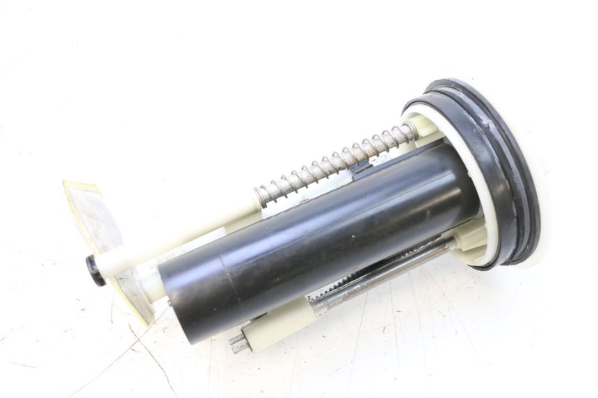 photo de KRAFTSTOFFPUMPE YAMAHA NEOS NEO'S 4T 50 (2008 - 2016) - Details der Befestigungspunkte