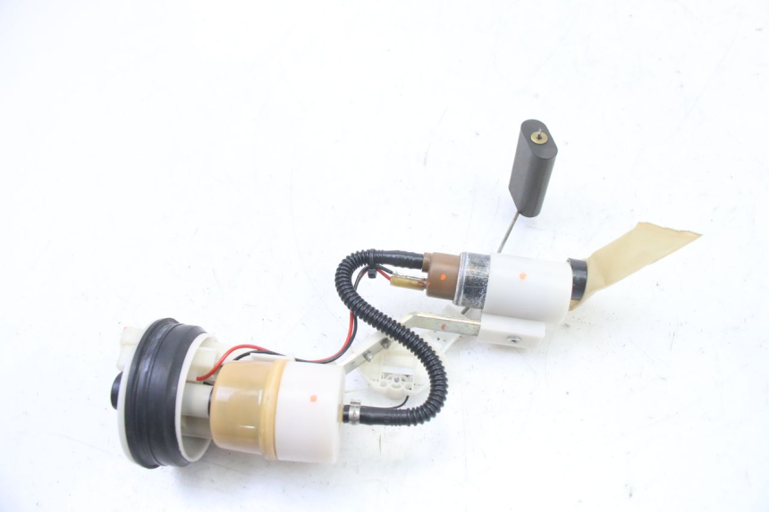 photo de BENZINPUMPE GILERA NEXUS 125 (2009 - 2013) - Zoom auf Gebrauchszustand