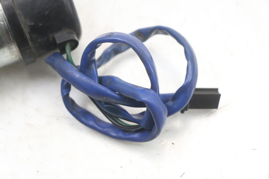 photo de KRAFTSTOFFPUMPE HONDA NTV DEAUVILLE 650 (1998 - 2001) - Technische Nahaufnahme