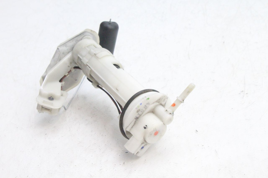 photo de KRAFTSTOFFPUMPE HONDA PCX (JF28) 125 (2009 - 2011) - Zoom auf Gebrauchszustand