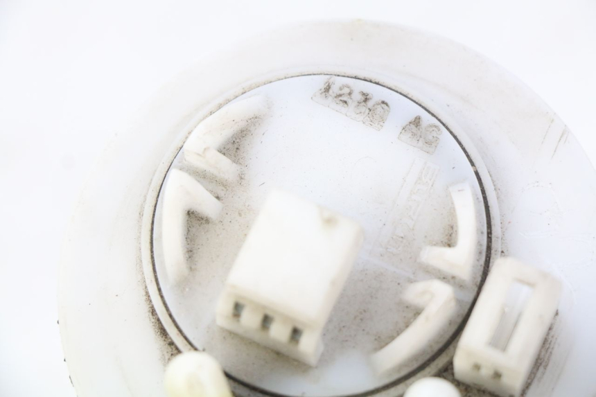 photo de BENZINPUMPE PEUGEOT SATELIS COMPRESSOR K15 125 (2006 - 2009) - Gesamtansicht des Produkts