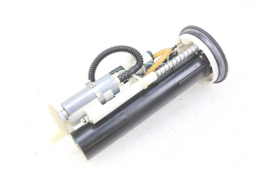 photo de BENZINPUMPE PEUGEOT SATELIS COMPRESSOR K15 125 (2006 - 2009) - Geprüftes Gebrauchtteil