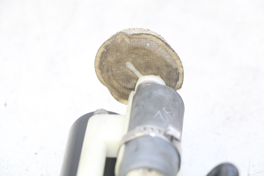 photo de KRAFTSTOFFPUMPE PEUGEOT SATELIS 125 (2006 - 2009) - Detailansicht des Bauteils