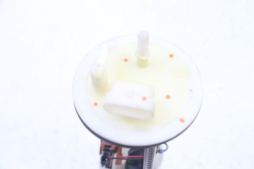 photo de BENZINPUMPE PEUGEOT SATELIS 125 (2013 - 2018) - Alternative Perspektive