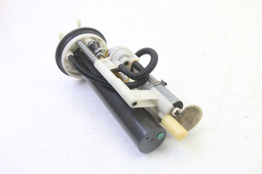 photo de KRAFTSTOFFPUMPE PEUGEOT SATELIS 125 (2010 - 2012) - Technische Nahaufnahme