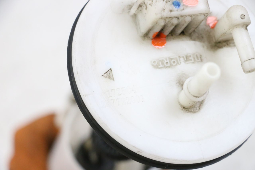 photo de BENZINPUMPE PEUGEOT SATELIS 125 (2013 - 2018) - Technische Nahaufnahme