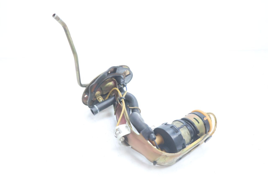 photo de BENZINPUMPE HONDA ST PAN EUROPEAN 1100 (1990 - 2002) - Hauptansicht