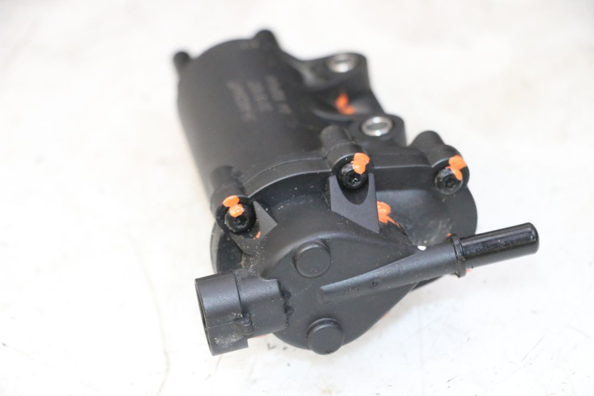 photo de BENZINPUMPE PEUGEOT STREETZONE I 2T 50 (2018 - 2020) - Gesamtansicht des Produkts