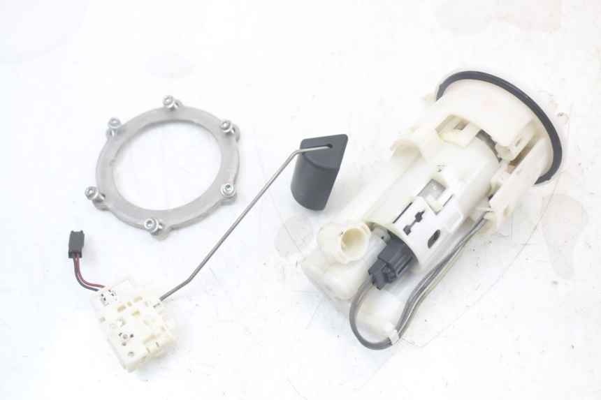 photo de KRAFTSTOFFPUMPE YAMAHA TDM ABS 900 (2002 - 2014) - Hauptansicht
