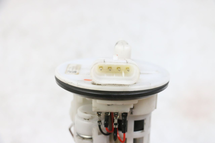 photo de BENZINPUMPE NECO TEMPO 4T 50 (2022 - 2026) - Zoom auf Gebrauchszustand