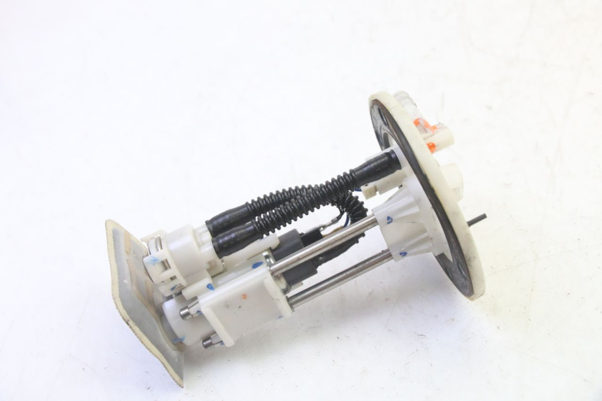 photo de BENZINPUMPE PEUGEOT TWEET PRO CARGO 50 (2018 - 2022) - Detailansicht des Bauteils