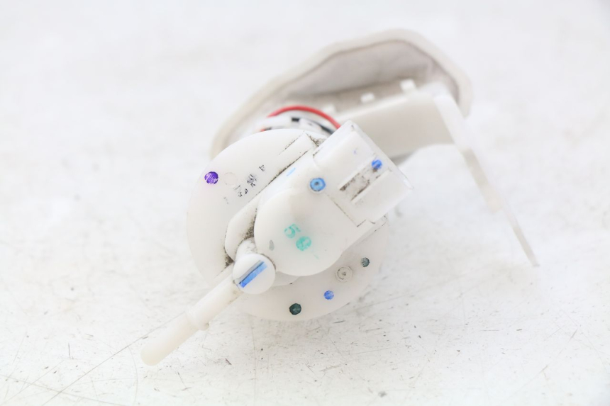 photo de KRAFTSTOFFPUMPE PIAGGIO VESPA GTS IGET ABS 125 (2017 - 2023) - Detailansicht des Bauteils