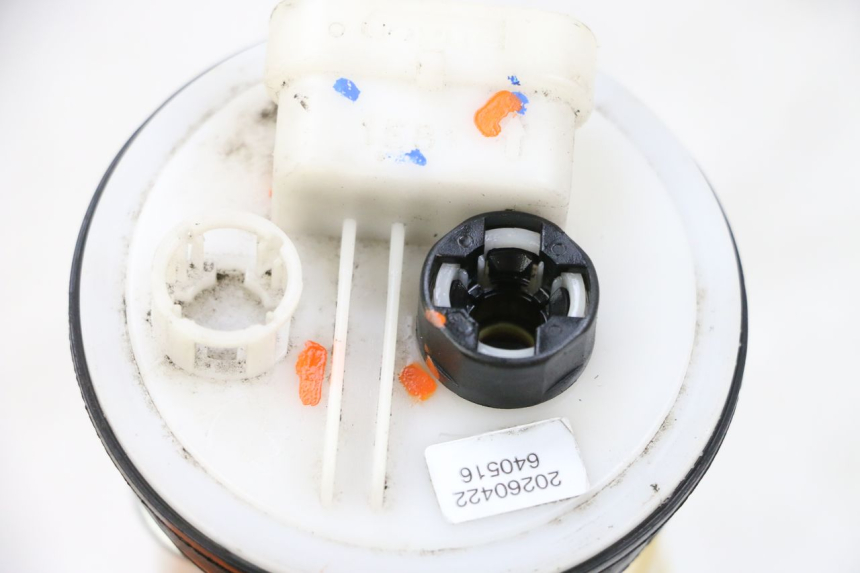 photo de KRAFTSTOFFPUMPE PIAGGIO VESPA GTS SUPER IE 125 (2009 - 2016) - Technische Nahaufnahme