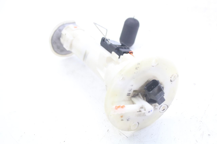 photo de BENZINPUMPE KYMCO X-CITING XCITING 400 (2014 - 2018) - Details der Befestigungspunkte