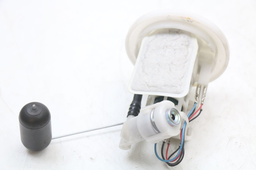 photo de KRAFTSTOFFPUMPE YAMAHA XMAX X-MAX ABS 125 (2017 - 2020) - Alternative Perspektive