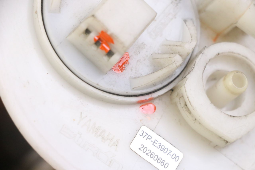 photo de KRAFTSTOFFPUMPE YAMAHA X-MAX XMAX 125 (2010 - 2013) - Technische Nahaufnahme