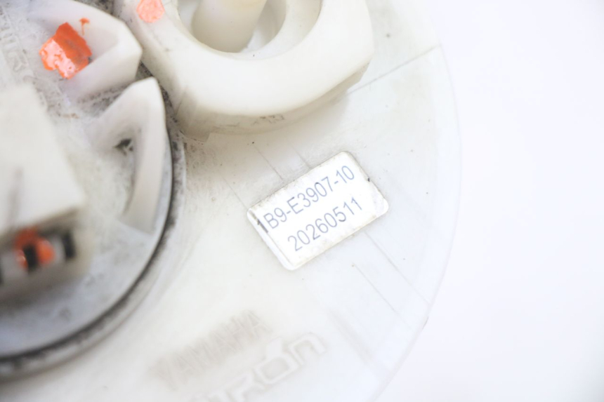 photo de KRAFTSTOFFPUMPE YAMAHA XMAX X-MAX 125 (2006 - 2009) - Details der Befestigungspunkte