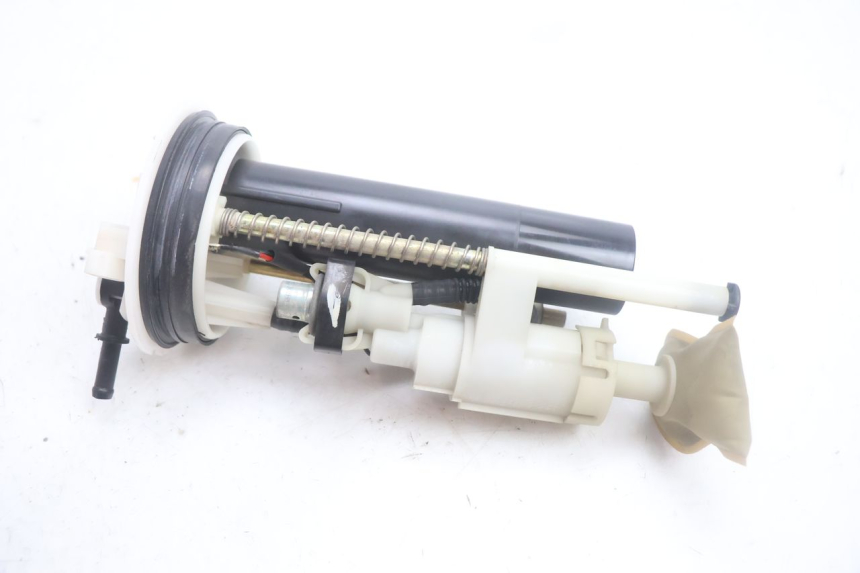 photo de KRAFTSTOFFPUMPE YAMAHA XMAX X-MAX 125 (2006 - 2009) - Detailansicht des Bauteils