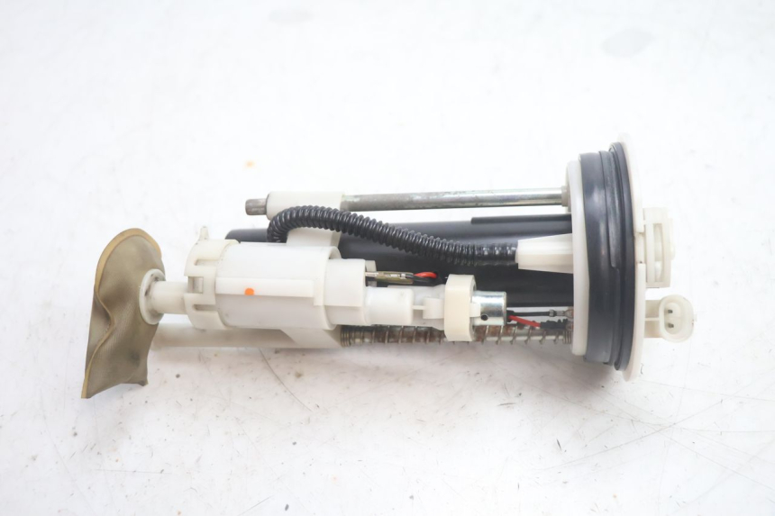 photo de KRAFTSTOFFPUMPE YAMAHA XMAX X-MAX 125 (2006 - 2009) - Hauptansicht