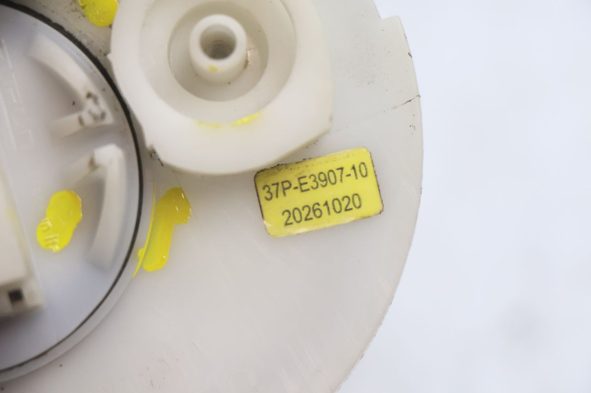 photo de KRAFTSTOFFPUMPE YAMAHA X-MAX XMAX 125 (2010 - 2013) - Geprüftes Gebrauchtteil