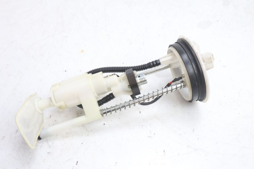 photo de KRAFTSTOFFPUMPE YAMAHA X-MAX XMAX 125 (2010 - 2013) - Hauptansicht