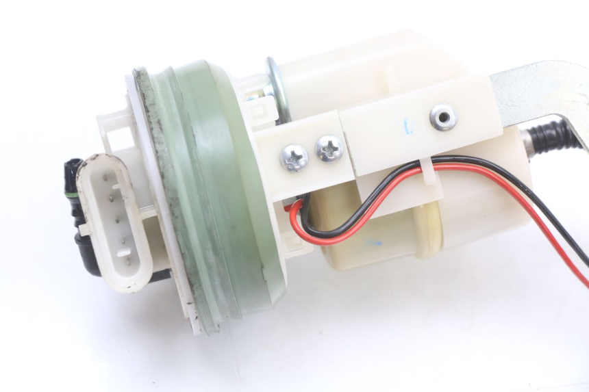 photo de KRAFTSTOFFPUMPE PIAGGIO X10 125 (2012 - 2017) - Zoom auf Gebrauchszustand