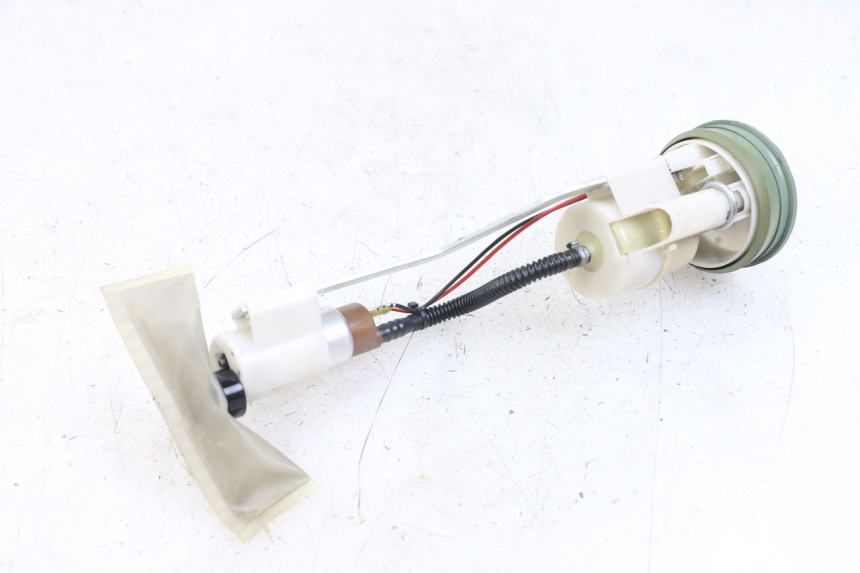 photo de KRAFTSTOFFPUMPE PIAGGIO X10 125 (2012 - 2017) - Alternative Perspektive