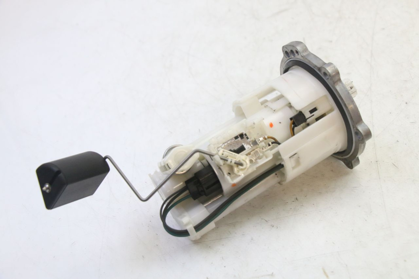 photo de BENZINPUMPE YAMAHA XJ6 ABS 600 (2008 - 2016) - Hauptansicht