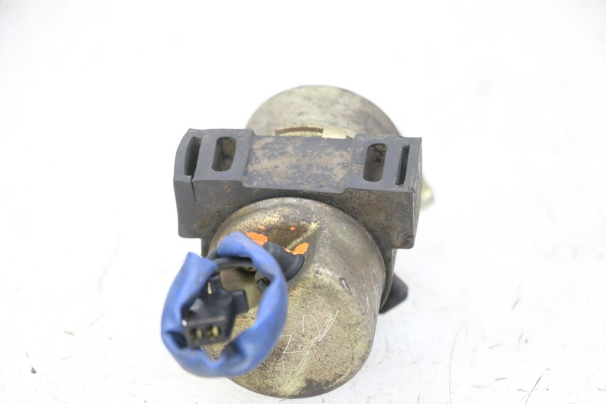 photo de BENZINPUMPE YAMAHA XJN DIVERSION 600 (2000 - 2003) - Zoom auf Gebrauchszustand