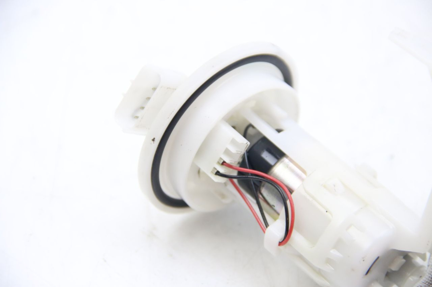 photo de KRAFTSTOFFPUMPE PIAGGIO ZIP 4T 50 (2018 - 2020) - Technische Nahaufnahme