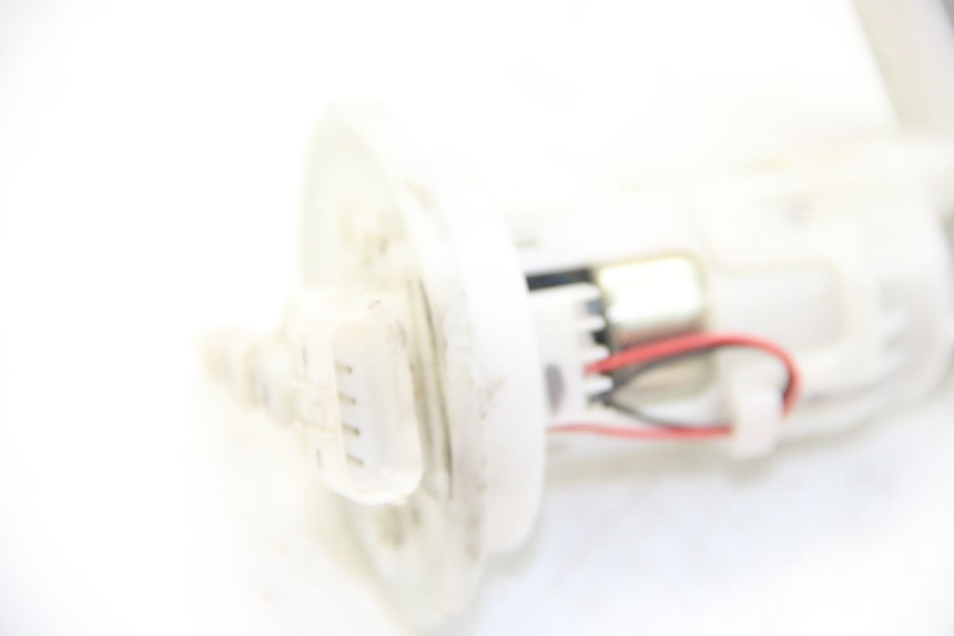 photo de KRAFTSTOFFPUMPE PIAGGIO ZIP 4T 50 (2018 - 2020) - Gesamtansicht des Produkts