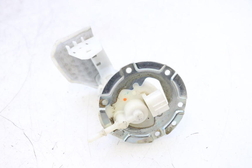 photo de KRAFTSTOFFPUMPE PIAGGIO ZIP 4T 50 (2018 - 2020) - Technische Nahaufnahme