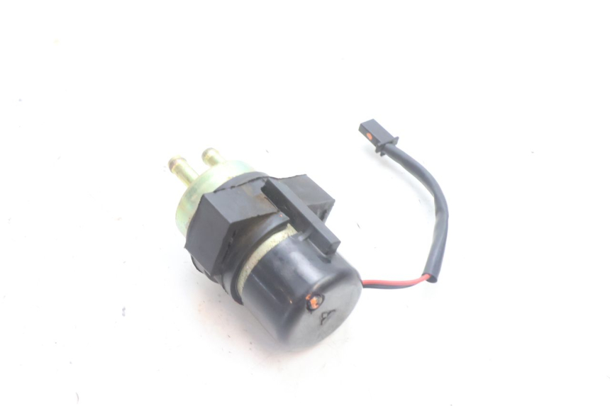 photo de KRAFTSTOFFPUMPE KAWASAKI ZZR 600 (1995 - 2004) - Technische Nahaufnahme