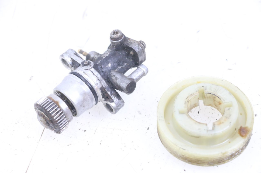 photo de ÖLPUMPE MBK BOOSTER SPIRIT 50 (1999 - 2003) - Hauptansicht