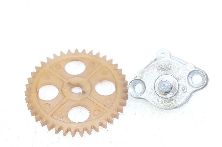 photo de ÖLPUMPE PEUGEOT CITYSTAR AIR 125 (2014 - 2017) - Zoom auf Gebrauchszustand