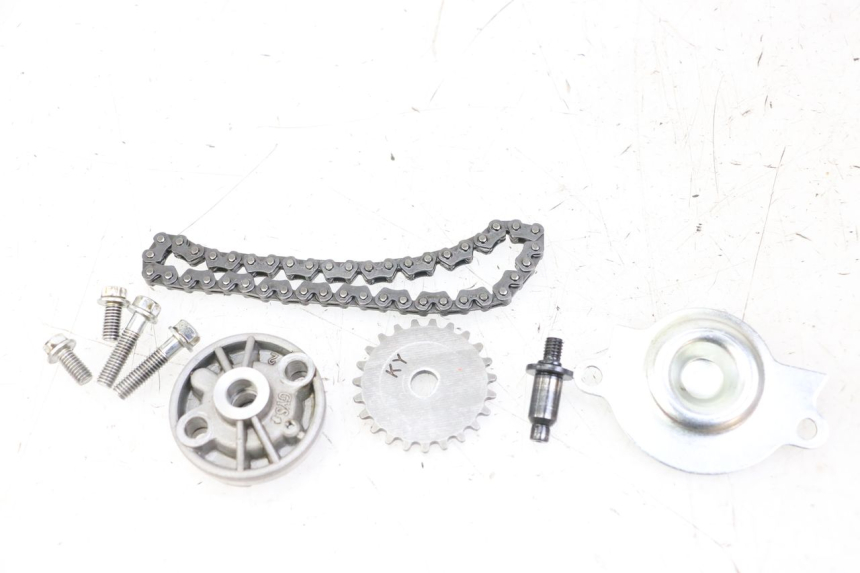 photo de ÖLPUMPE  DAELIM BESBI 125 (2007 - 2008) - Zoom auf Gebrauchszustand