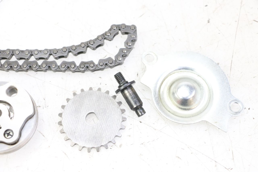 photo de ÖLPUMPE  DAELIM BESBI 125 (2007 - 2008) - Alternative Perspektive