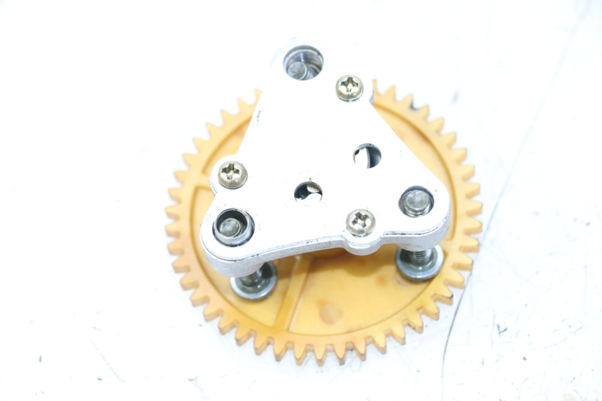 photo de ÖLPUMPE  LONGJIA DIGITA 4T 50 (2019 - 2022) - Zoom auf Gebrauchszustand