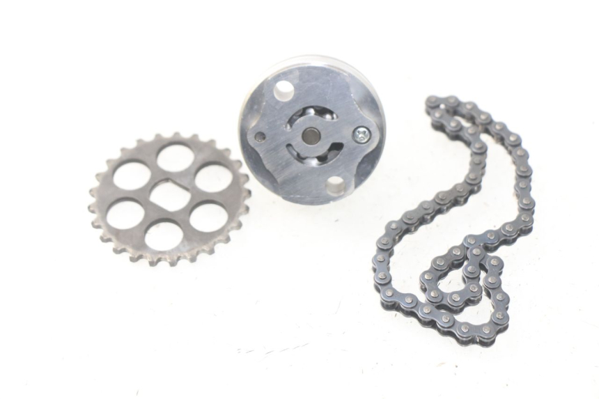 photo de ÖLPUMPE KYMCO DINK STREET 125 (2009 - 2014) - Detailansicht des Bauteils