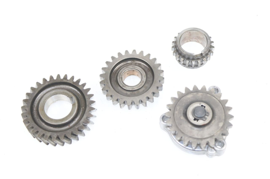 photo de ÖLPUMPE  SUZUKI DR DJEBEL 600 (1985 - 1990) - Hauptansicht