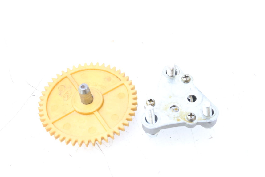 photo de ÖLPUMPE  JM MOTORS F45i 4T 50 (2020 - 2023) - Zoom auf Gebrauchszustand