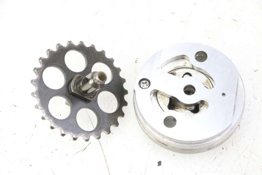 photo de ÖLPUMPE  KYMCO GRAND DINK 125 (2008 - 2014) - Zoom auf Gebrauchszustand