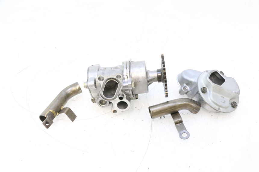 photo de ÖLPUMPE  SUZUKI GSF N BANDIT 1200 (2001 - 2005) - Technische Nahaufnahme