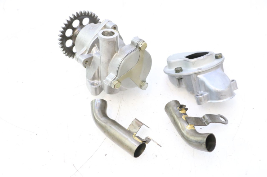 photo de ÖLPUMPE  SUZUKI GSF N BANDIT 1200 (2001 - 2005) - Details der Befestigungspunkte