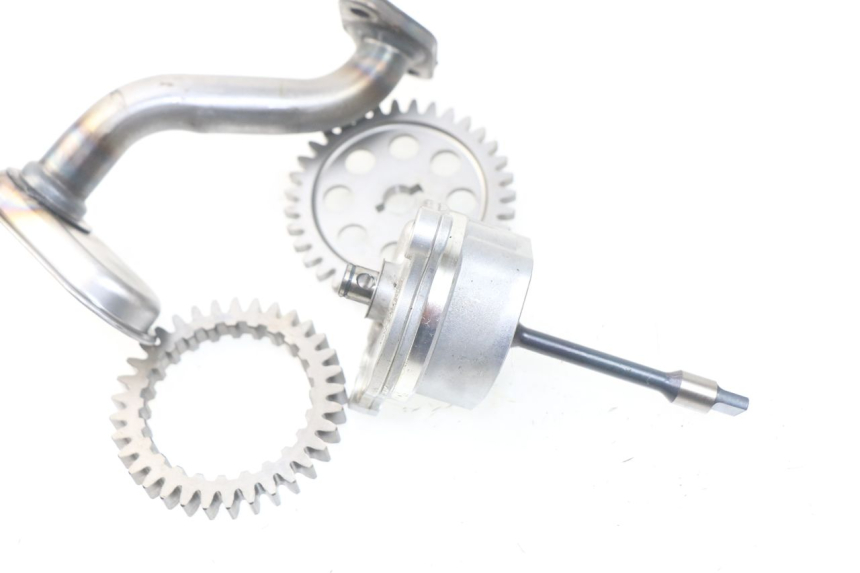 photo de ÖLPUMPE  SUZUKI GSR 600 (2005 - 2012) - Detailansicht des Bauteils