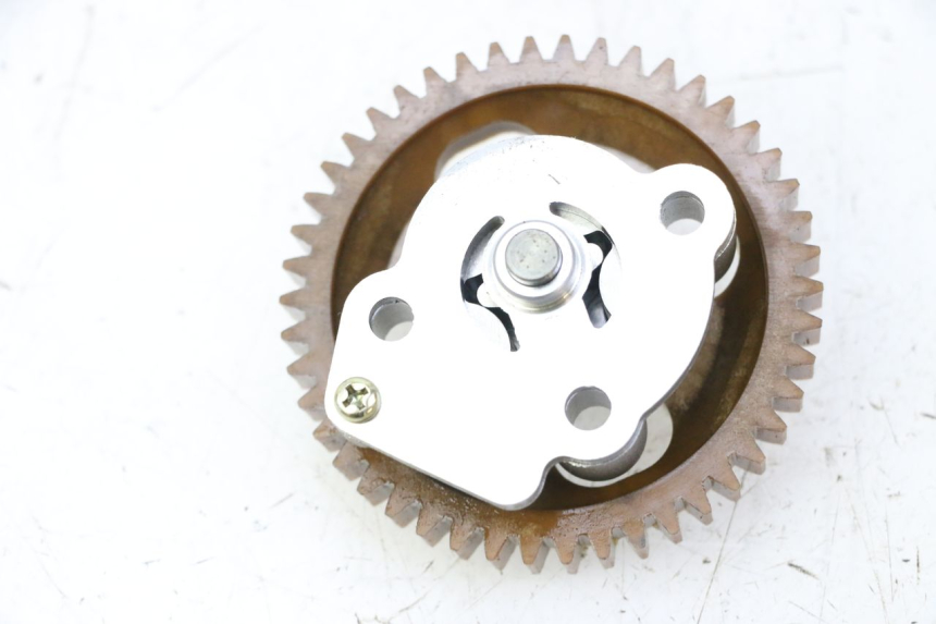 photo de ÖLPUMPE  DAELIM HISTORY 125 (2001 - 2002) - Detailansicht des Bauteils